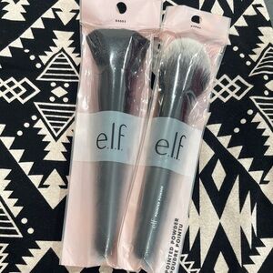 e.l.f. Black Makeup Brush Duo - Powder & Contour Brushes